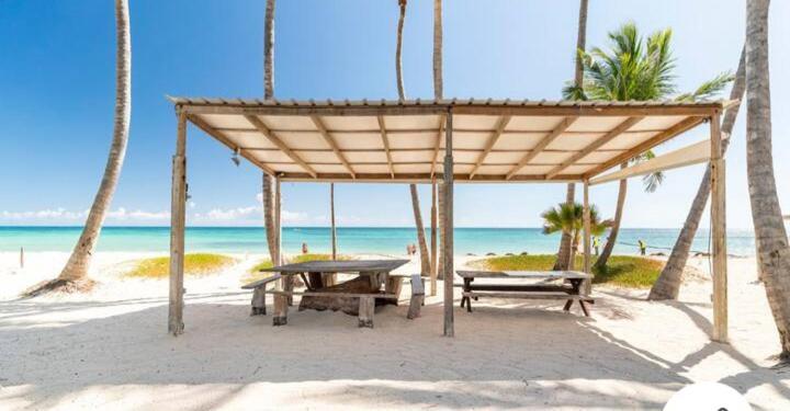 Suite Just Over The Beach-Adults Only 푼타 카나 외부 사진